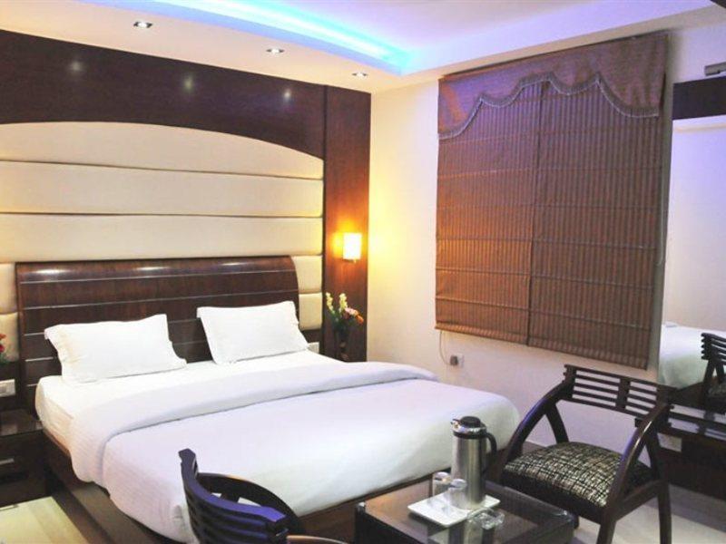 Hotel High 5 Land Delhi  Buitenkant foto